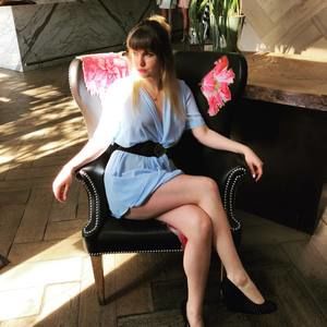 Meet your Posher, Mallory